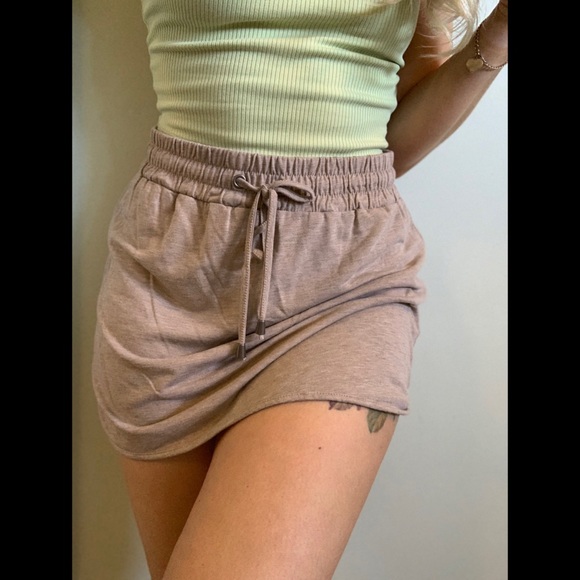 Dresses & Skirts - Medium, road trip essential soft tan skirt